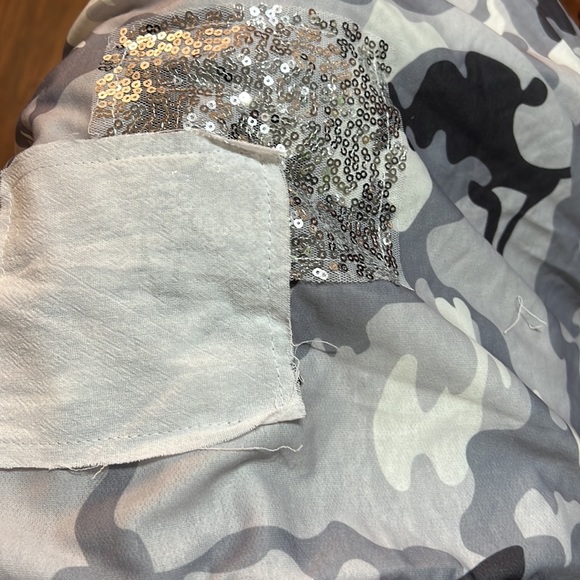Camo white gray black light weight pant rolled cuff size 2XL
Terri cloth inside - Picture 3 of 5